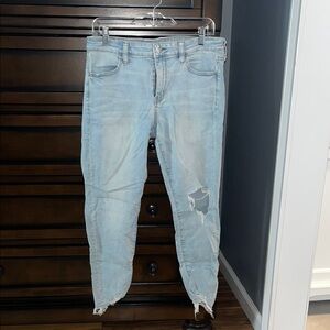 American Eagle Distressed Women's Jeggings size 12 short